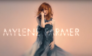 Capture d'écran du spot promotionnel du dixième album studio de Mylène Farmer, «Interstellaires».