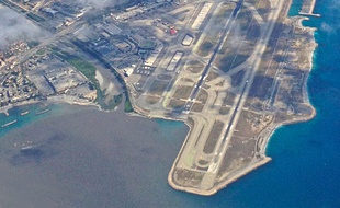 L'aéroport de Nice.