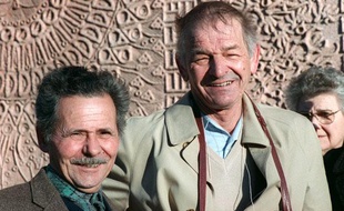 Gabriel Thiennot (à gauche) et Raymond Mis. Photo prise en 1988.