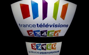 Rémy Pflimlin, le PDG de France Télévisions, a décidé de supprimer les directions de chaînes et de mettre en place un nouvel organigramme, avec à sa tête un "Conseil de présidence" composé de quatre membres, selon un communiqué publié lundi.