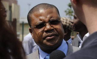 L'opposant et avocat Nicolas Tiangaye a été nommé Premier ministre du gouvernement d'union nationale de la Centrafrique, selon un décret signé jeudi par le président François Bozizé au terme d'une cérémonie réunissant toutes les parties du conflit centrafricain à Bangui.