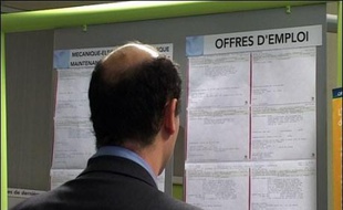 Nous datons trop