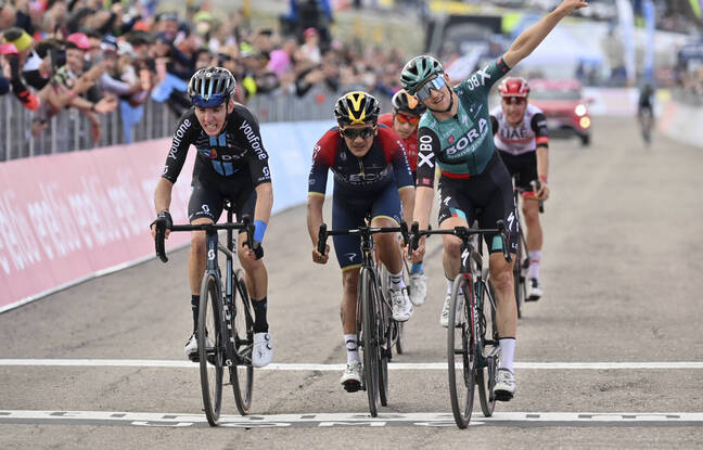 Giro : Romain Bardet devancé d'un boyau au sprint par l'Australien Hindley au sommet du Blockhaus