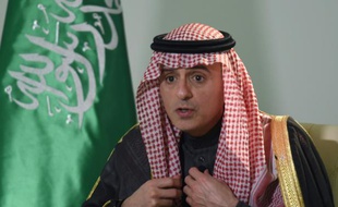 Le ministre saoudien des Affaires étrangères, Adel al-Jubeir, lors d'une interview le 18 février 2016 à l'AFP, à Ryad