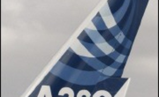 L'avionneur américain Boeing a battu son record de commandes en 2006, dépassant le cap du millier pour la deuxième année consécutive, et semble assuré de repasser devant son rival européen Airbus pour la première fois depuis 2000.