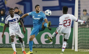 Mapou Yanga-Mbiwa a été mis en grande difficulté mardi par l'attaque du Zenit, et notamment Hulk.