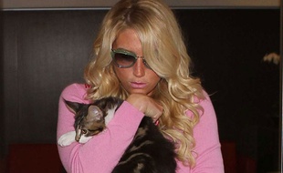 La chanteuse Kesha accuse son producteur d'agression sexuelle et harcèlement moral