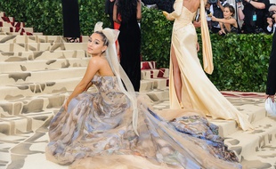 La chanteuse Ariana Grande au Met Gala 2018