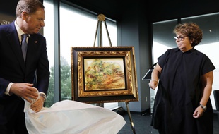 Sylvie Sulitzer a récupéré un Renoir qui appartenait à son grand-père, spolié par les Nazis.