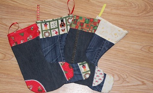Des chaussettes de Noël faites à la maison en trente minutes.