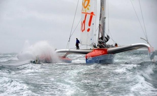 Le navigateur français Thomas Coville, sur Sodebo, a bouclé en 1j 1h 36 min 36 sec la traversée de la Méditerranée, entre Marseille et Carthage (Tunisie) en solitaire et en multicoque.