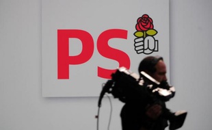 Le logo du Parti socialiste, le 27 octobre 2012 à Toulouse
