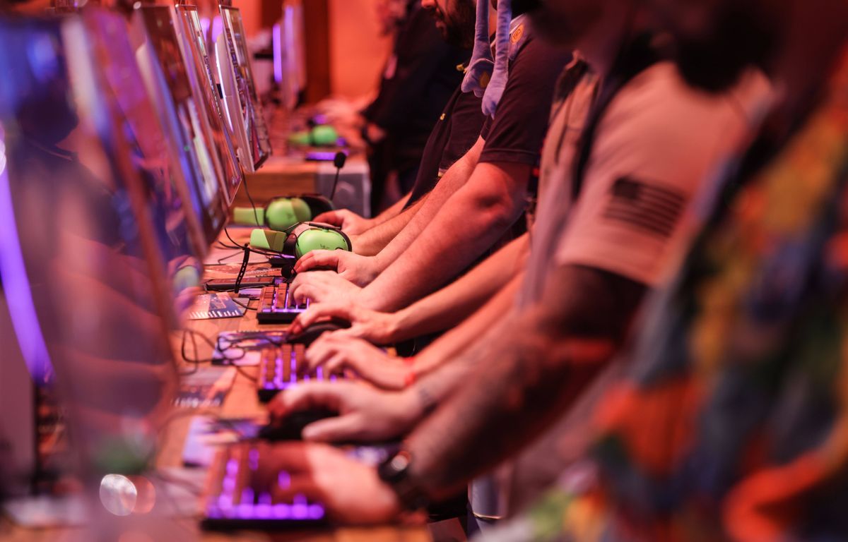 Jeux vidéo : Le joueur moyen est une femme de 40 ans... Ça ressemble à quoi un gamer en 2025 ?