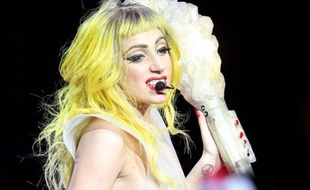 Lady Gaga en concert à Las Vegas, le 25 mars 2011