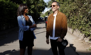 Gad Elmaleh, au côté de Karine Le Marchand, à Casablanca (Maroc) lors du tournage du numéro d'Une ambition intime qui lui est consacré.