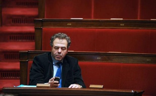 Le nombre de suppressions de postes en 2011 dans l'Education nationale a été de 16.811, soit davantage que les 16.000 prévus initialement, selon un récent rapport de la Cour des comptes