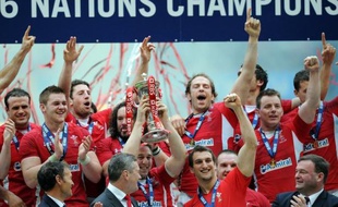 Le comité des Six nations prépare une consultation auprès des participants au Tournoi éponyme sur la possibilité d'introduire un système de points de bonus comme dans les autres compétitions de rugby de la planète, affirme dimanche le quotidien anglais The Observer.