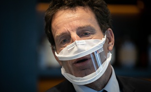 Geoffroy Roux de Bézieux, le président du Medef, le 10 novembre 2020 à Courbevoie.