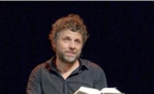 Stéphane Guillon ouvrira la saison théâtrale le 17 septembre.