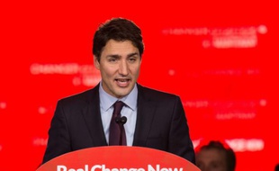 Justin Trudeau après la victoire des Libéraux aux législatives le 20 octobre 2015 à Montréal