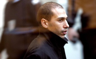 Hocine Bendaoui, membre du gang de Roubaix (Nord), a été libéré en novembre, et un deuxième, Omar Zemmiri, doit l'être fin janvier, selon le jeu des réductions de peine