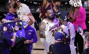 LeBron James continue de chasser Michael Jordan dans le coeur des fans de basket.