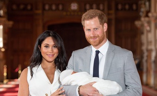 Meghan Markle, le prince Harry et leur fils Archie le 8 mai 2019.