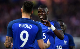 Olivier Giroud et Paul Pogba, le samedi 30 mai face au Cameroun.