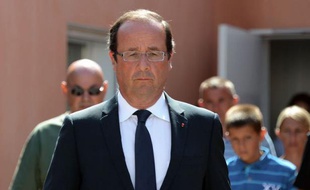 François Hollande a adressé dimanche un message de voeux aux musulmans de France, à l'occasion de la fin du Ramadan, soulignant au passage le caractère "indéfectible" de la laïcité, "qui assure la liberté de conscience comme elle garantit la liberté religieuse".