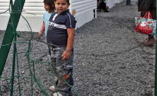 Le village d'insertion de Lille-Fives accueille cinq familles Roms depuis mars 2009