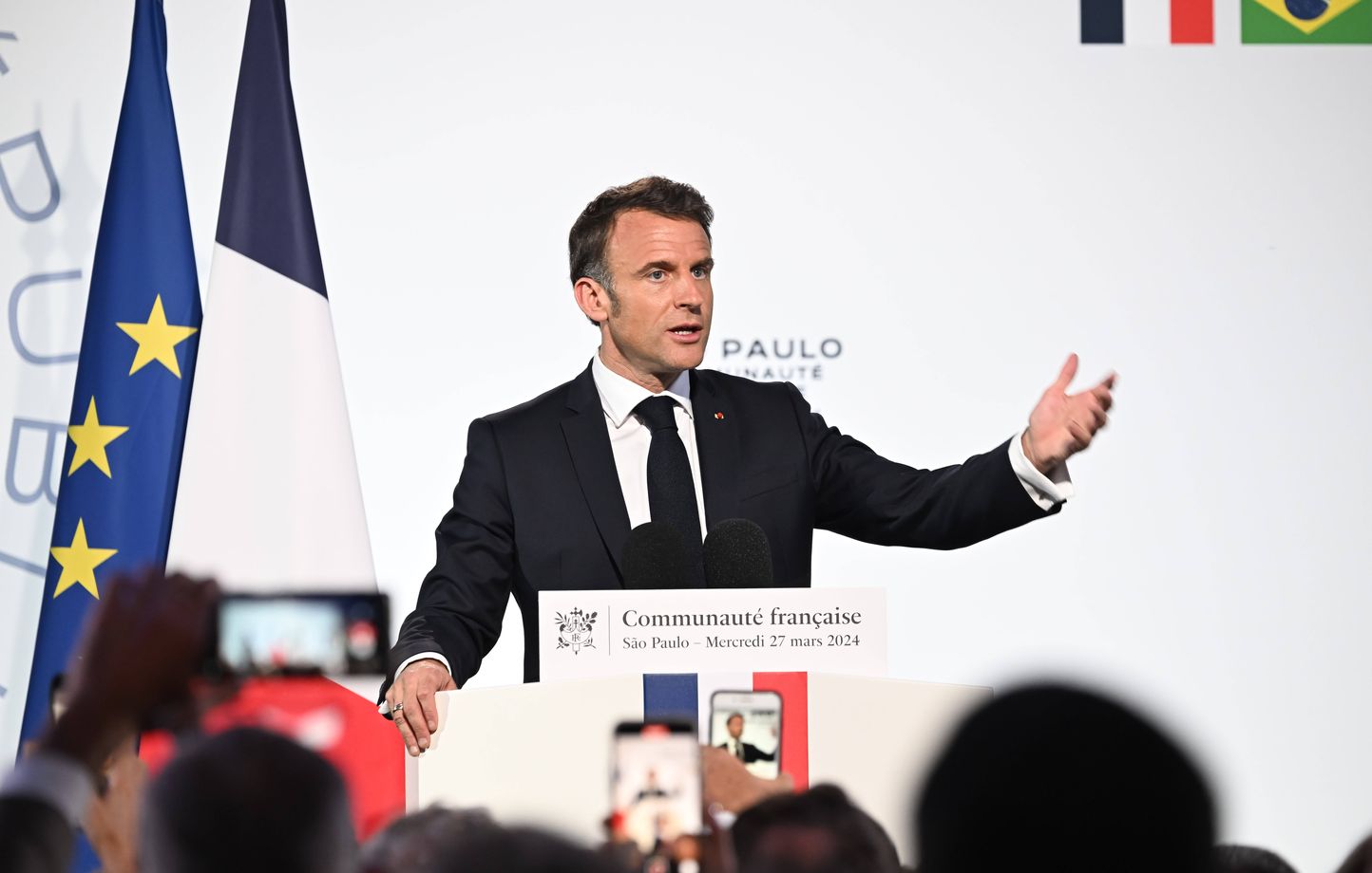 Emmanuel Macron lors d'un discours à la communauté française à Sao Paulo, au Brésil, le 27 mars 2024.