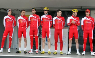 Les coureurs de l'équipe Cofidis, lors de la présentation du Critérium International, le 23 mars 2013.