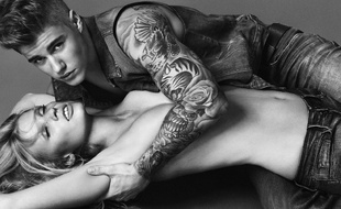 Justin Bieber et Lara Stone dans la nouvelle campagne Calvin Klein.