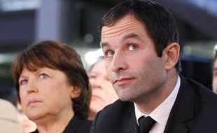 Martine Aubry et Benoît Hamon à la Convention Nationale du Parti Socialiste à Paris, en décembre 2010.