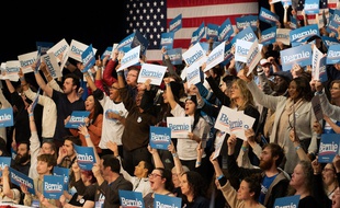 Des électeurs de Bernie Sanders, le 4 février 2020 dans l'Iowa.