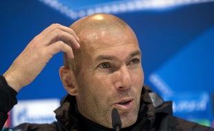 Zinédine Zidane en conférence de presse, le 5 décembre 2017 à Madrid.