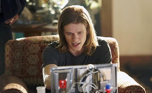 Lucas Till dans le rôle-titre de la série «MacGyver».