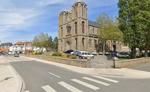 Un adolescent de 14 ans a tenté de mettre le feu à une église dans le quartier de Rocabey, à Saint-Malo.