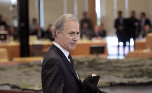 Georges Tron encourt une peine de vingt années de réclusion pour viols et agressions sexuelles.
