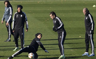 Gareth Bale lors d'une séance d'entraînement avec ses coéquipiers du Real Madrid, le 8 décembre 2014.