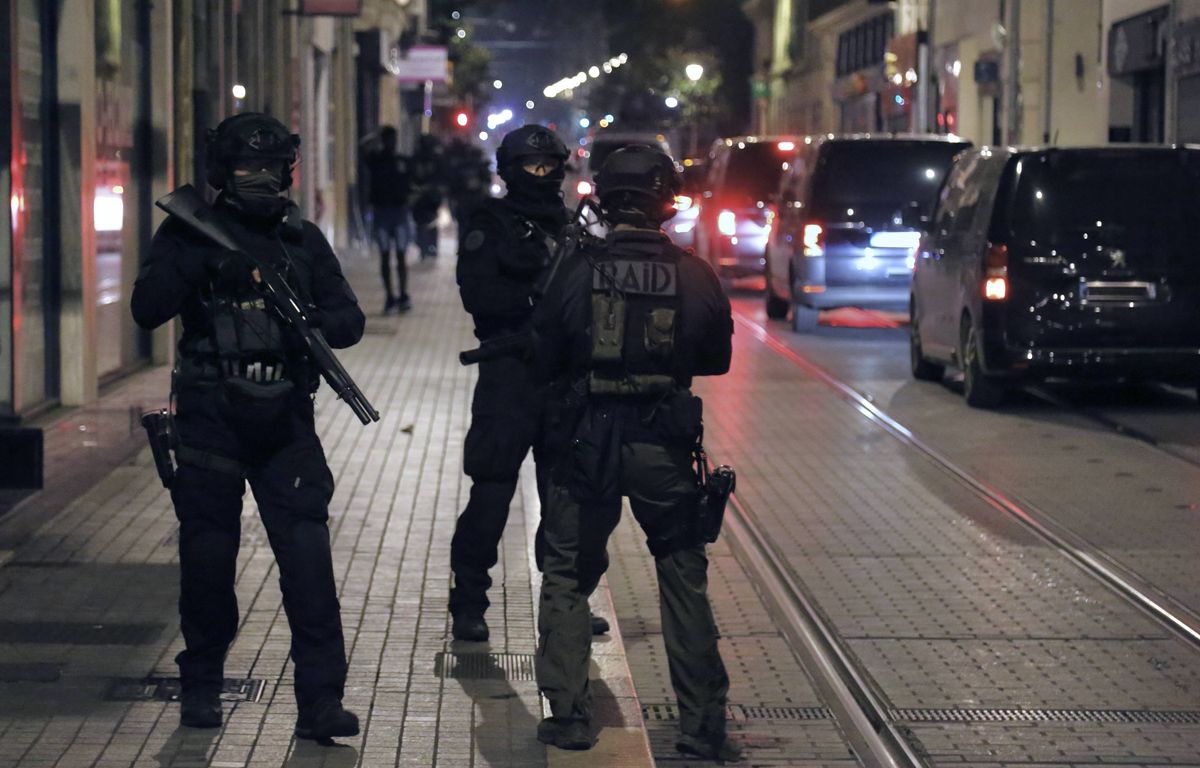 Elle avait eu le crâne fracturé : Plusieurs policiers en garde à vue à Marseille, sept ans après l'agression d'une femme