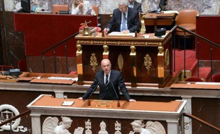 Le ministre de l'Intérieur Bernard Cazeneuve à l'Assemblée nationale le 16 juillet 2014