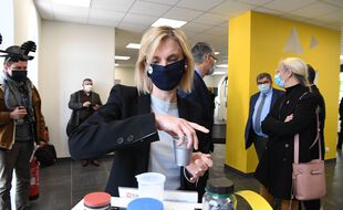 Agnès Pannier-Runacher, secrétaire d’Etat et candidate aux régionales dans les Hauts-de-France est au coeur d'une polémique concernant son conjoint et sa candidature.