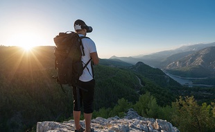 La réalité virtuelle se révèle un outil de plus en plus utilisé par les professionnels du tourisme.