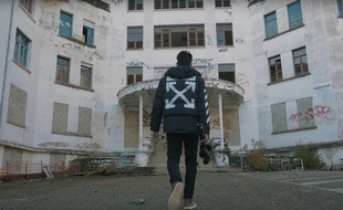 Le YouTubeur Anil B explore «L'hôpital de la meurtrière».