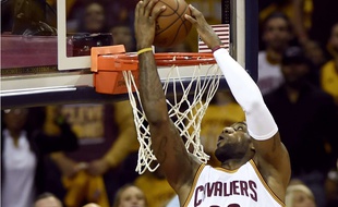 LeBron James et Cleveland sont injouables depuis le début des play-offs NBA 2016.