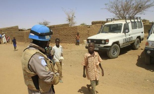 Un casque bleu au Darfour, le 17 juin 2013