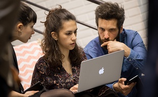 Et si les outils du collaboratifs sauvaient la démocratie?