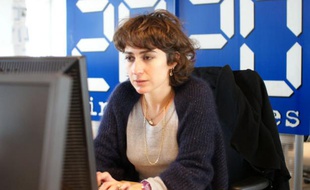 Isabelle Saporta, journaliste et auteur du «Livre Noir de l’agriculture» lors d'un chat à la rédaction le 22 février 2011