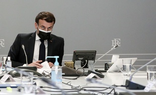 Emmanuel Macron lors d'une réunion à l'Elysée.